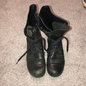 STEVE MADDEN Black Combat Boots